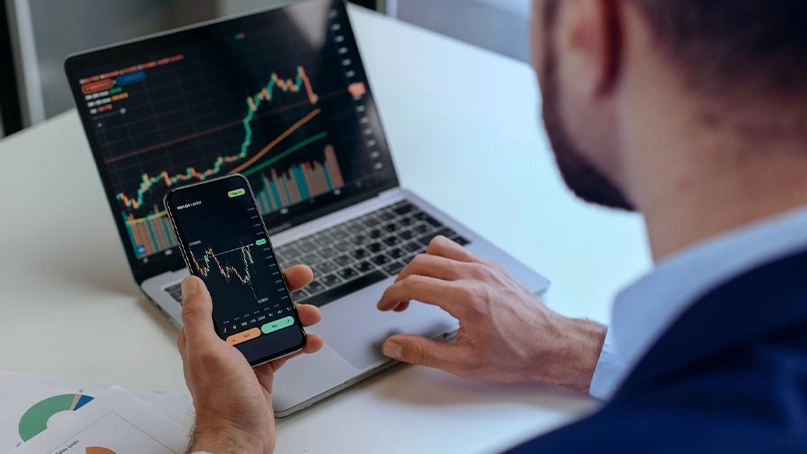 BTC +365 Drevola KI-Handelsdashboard